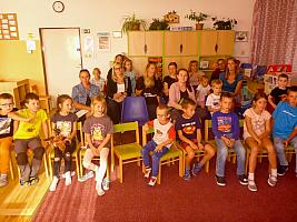 Promítání fotek v ŠD 11.9.2025, foto: Nepivodová Dana