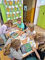 Podzimní výzdoba ve II. třídě 8.10.2025, foto: M. Mičanová, P. Horáková