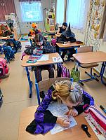 Dušičky a Halloween ve II. třídě 31.10.2025, foto: M. Mičanová, P. Horáková