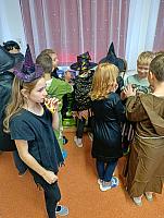 Dušičky a Halloween ve II. třídě 31.10.2025, foto: M. Mičanová, P. Horáková
