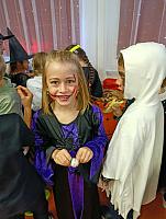 Dušičky a Halloween ve II. třídě 31.10.2025, foto: M. Mičanová, P. Horáková