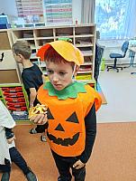 Dušičky a Halloween ve II. třídě 31.10.2025, foto: M. Mičanová, P. Horáková