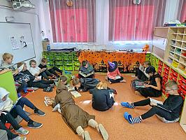 Dušičky a Halloween ve II. třídě 31.10.2025, foto: M. Mičanová, P. Horáková