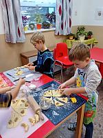 Martin jede... I. třída 11.11.2025, foto: K. Němečková Hospodářská