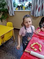 Martin jede... I. třída 11.11.2025, foto: K. Němečková Hospodářská