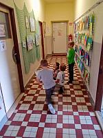 Martin jede... I. třída 11.11.2025, foto: K. Němečková Hospodářská