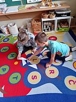 Martin jede... I. třída 11.11.2025, foto: K. Němečková Hospodářská