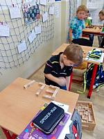 Český jazyk v I. třídě 21.11.2025, foto: K. Němečková Hospodářská