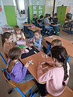 17. listopad ve II. třídě 17.11.2025, foto: Mgr. Monika Mičanová