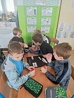 17. listopad ve II. třídě 17.11.2025, foto: Mgr. Monika Mičanová