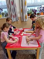 Druhý adventní týden v I. třídě, foto: K. Němečková Hospodářská