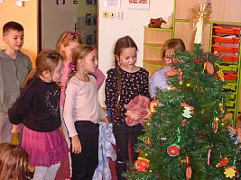 Vánoční besídka v ŠD 18.12.2025, foto: D. Nepivodová