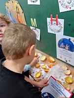 Třetí adventní týden v I. třídě 19.12.2025, foto: K. Němečková Hospodářská