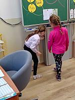 Předvelikonoční týden v I. třídě, foto: K. Němečková Hospodářská