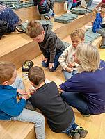 Návštěva knihovny a kina ve Velešíně 20.3.2026, foto: M. Mičanová, P. Horáková