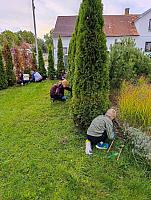 Venkovní tvoření a pletí zahrady ve III. třídě 2.10.2026, foto: M. Mičanová