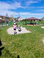 Cesta za velikonočním zajíčkem ve II. třídě 16.4.2025, foto: M. Mičanová, P. Horáková