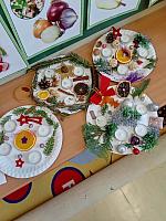 Výroba adventních talířů, foto: Karla Němečková Hospodářská